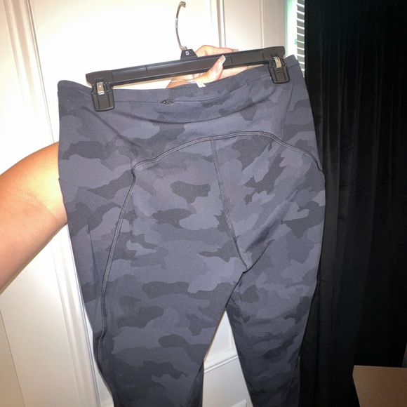 LULULEMON LEGGINGS - Picture 7 of 7